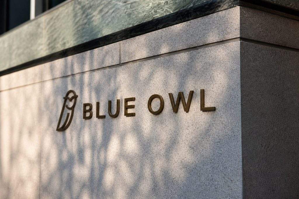 Blue Owl Capital Faces Fresh Private-Credit Test After Brown Slashes OBDC Stake