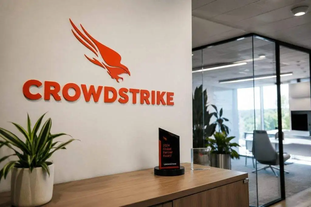 CrowdStrike Stock Just Cleared $500 as Cramer, Mizuho Bets Put AI Security Back in Focus