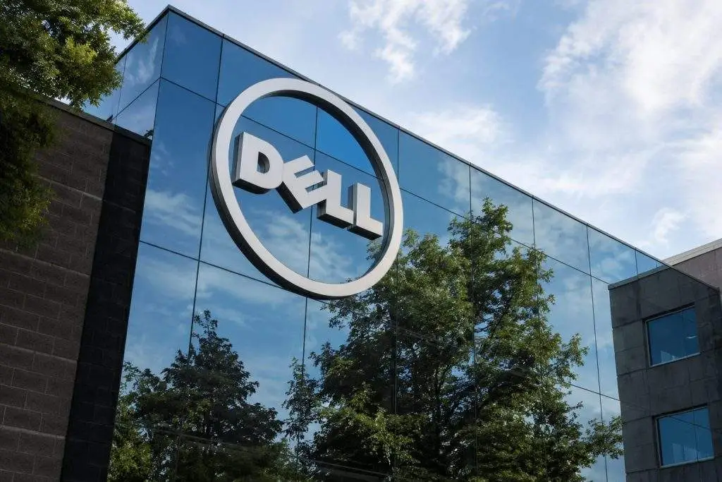 Dell Stock Soars as AI Server Boom, TotalEnergies Deal and Super Micro Trouble Collide