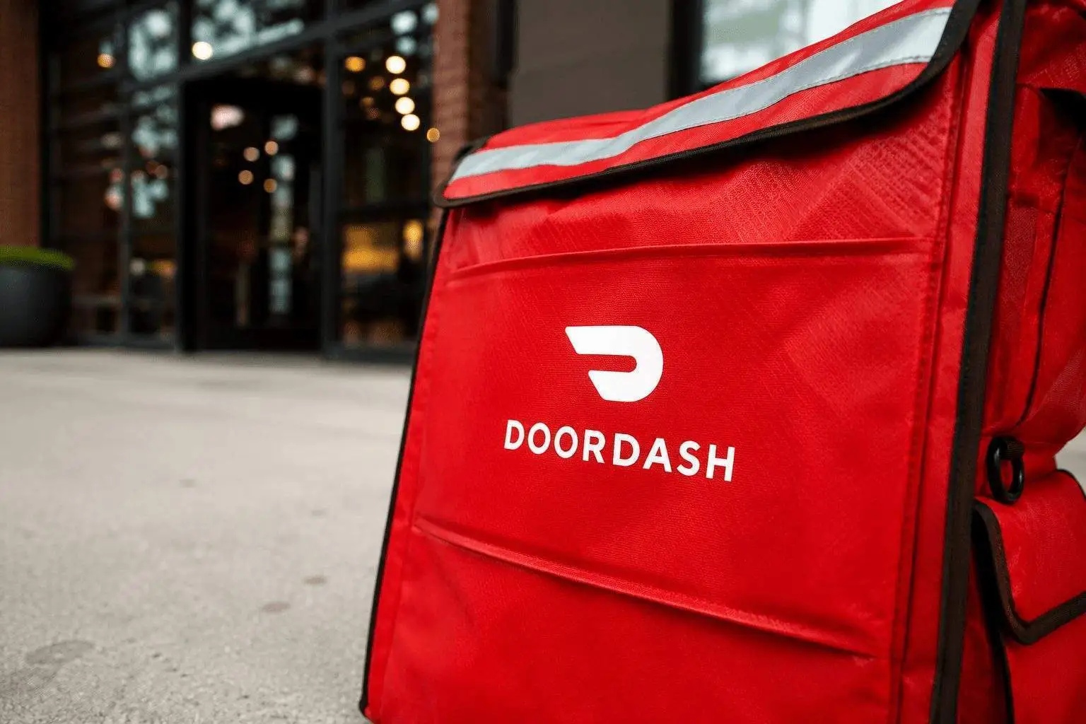 DoorDash’s $100 Million Gas Bill Shows the Price of Keeping Drivers on the Road