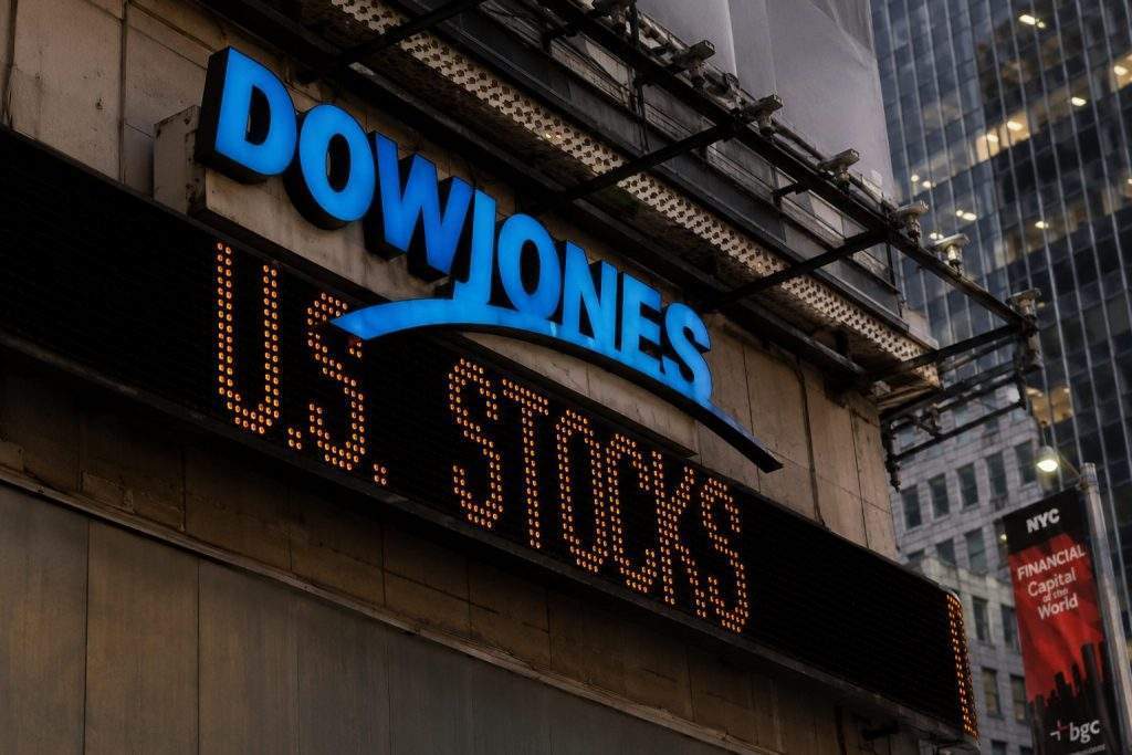Dow Jones Today: Jobs Beat Keeps Wall Street Rally Alive, But Fed Problem Grows