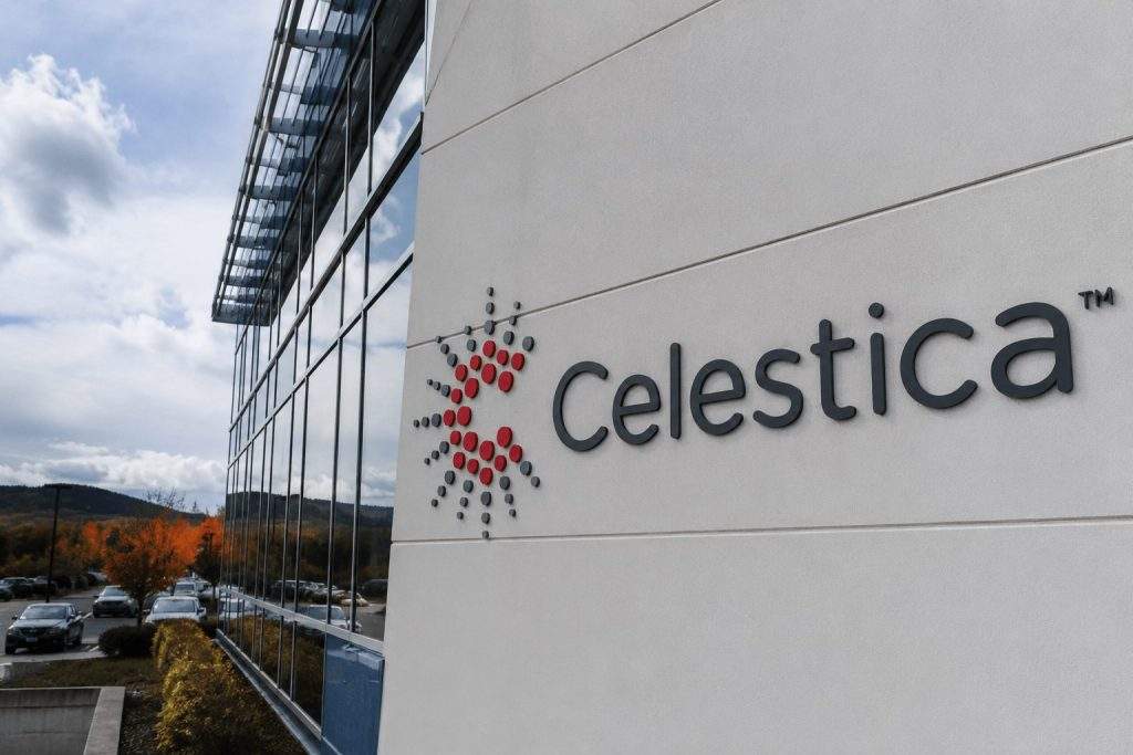 Celestica Drops in Toronto as AI Hardware Trade Struggles