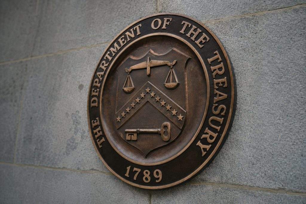 Treasury yields close in on 2007 highs, Wall Street takes note