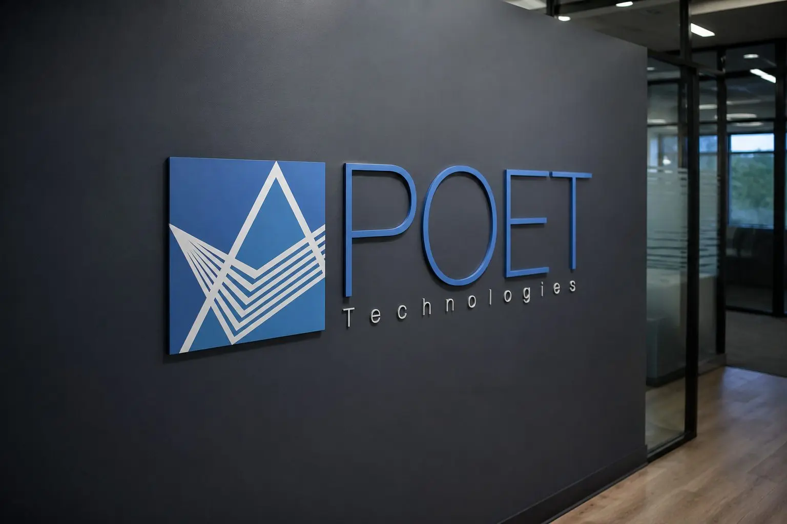 POET Eyes $400 Million Raise as Traders Focus on Key Risk