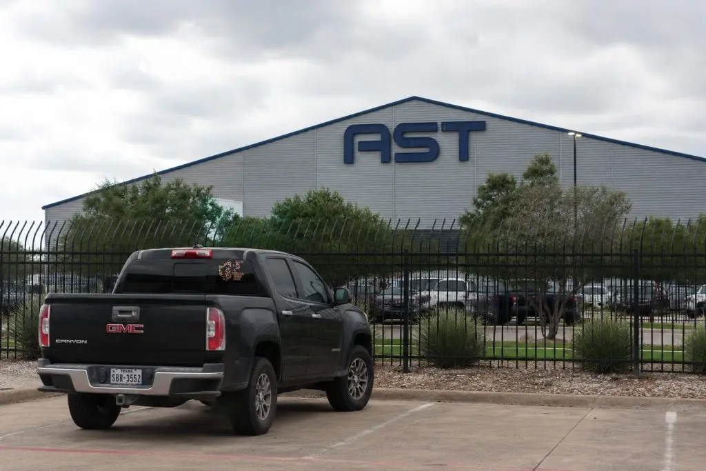 AST SpaceMobile Shares Whipsaw in Volatile Trading