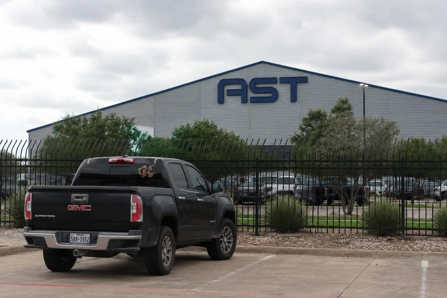 AST SpaceMobile Shares Whipsaw in Volatile Trading