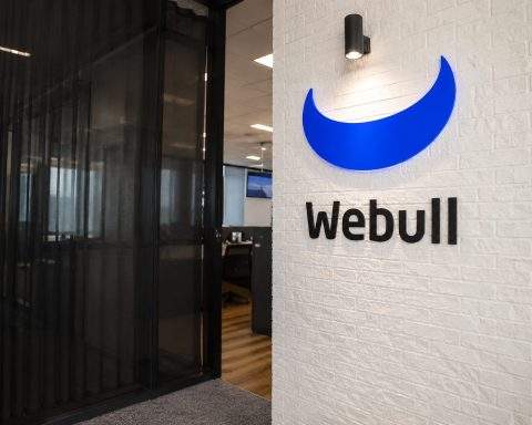 Webull Stock Drops as 36% Revenue Jump Collides With Cost Surge