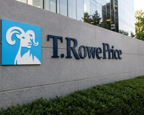 T. Rowe Price Now in Focus as PNC Trims Stake