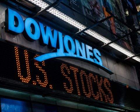 Dow Jones Today: Record Close Caps Wall Street Rally Before Memorial Day Break