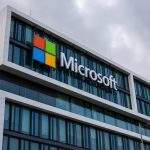Microsoft Shares Slip Again While AI Bulls Confront Rate Jitters