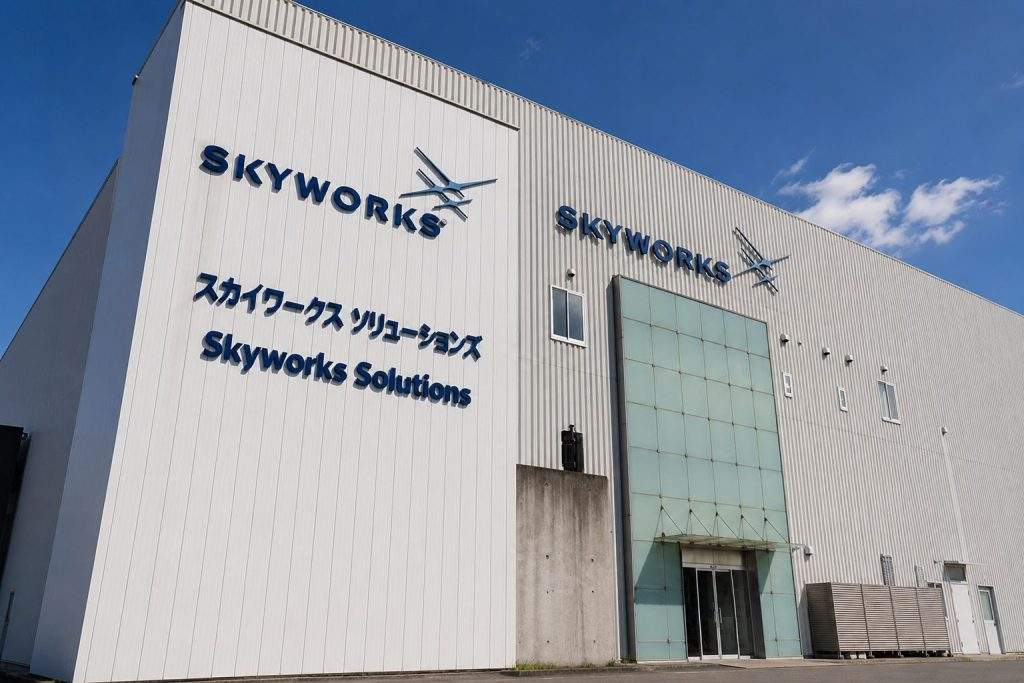 Skyworks Shares Pop 12% Ahead of Holiday as Qorvo Deal Draws Attention Skyworks Shares Pop 12% Ahead of Holiday as Qorvo Deal Draws Attention