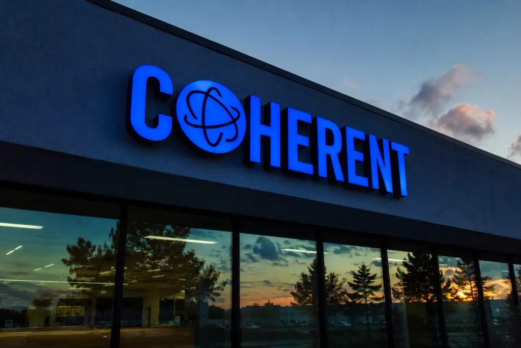 Coherent Shares Trade Close to $378, With Next Test Set for Tuesday After Volatile AI-Optics Week