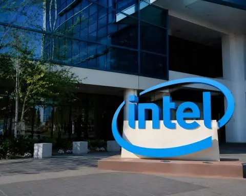 Intel Shares Jump 10% Over Holiday Week With Eyes on Tuesday’s Session