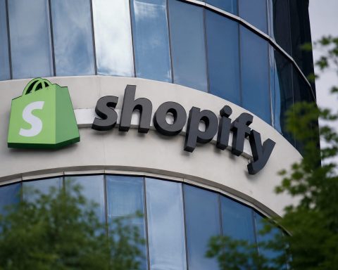 Shopify Holds in New York as AI Selloff Keeps Traders Focused