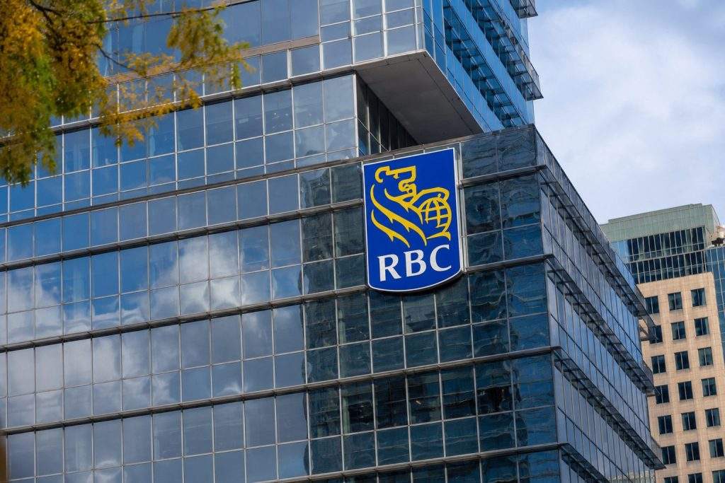 RBC Stock Sets New 52-Week High as Investors Watch Thursday