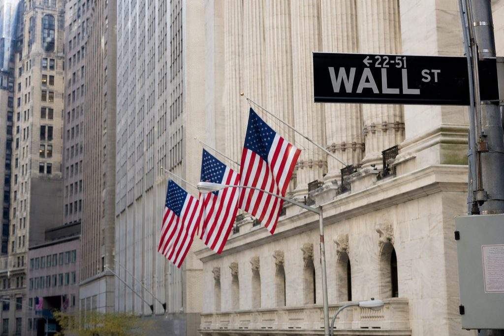 US Stock Futures Climb After Holiday, Wall Street Eyes AI Chips and Iran Talks