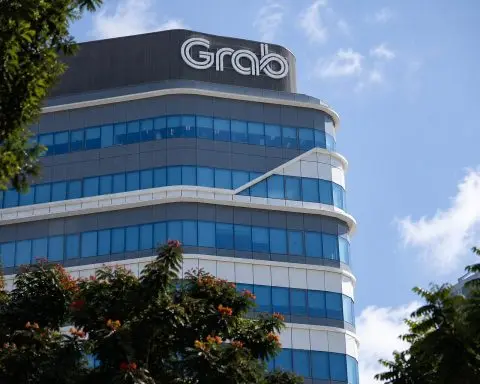 Grab Shares in Focus After Banking Move