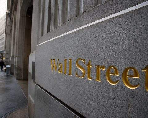 Dow Hits Record Close As Wall Street’s AI Rally Loses Its Easy Money Feel