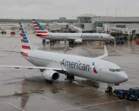 American Airlines Faces New Index Setback at the Open