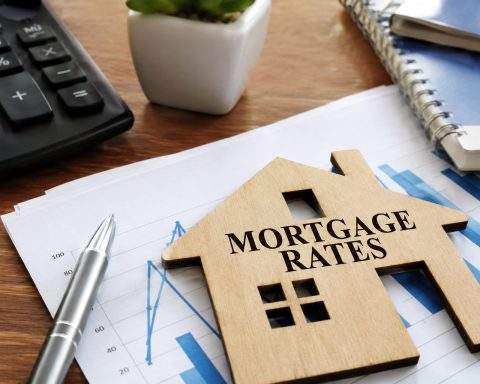 Mortgage Rates Reach 9-Month High, Refinancing Drops First