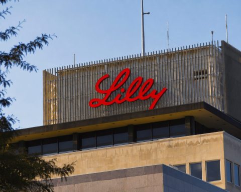 Eli Lilly’s $20 Billion M&A Push Moves Into Vaccines