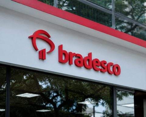 Bradesco Shares Edge Down After Brazil Taps Major Banks for BRB Plan