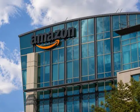 Amazon Nears $3 Trillion With New AI Win for AWS