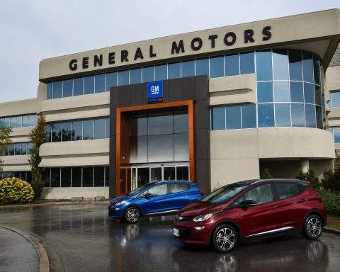 Big Funds Boost GM Holdings, But Filings Show the Details