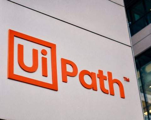 UiPath Delivers on AI but PATH Shares Slide