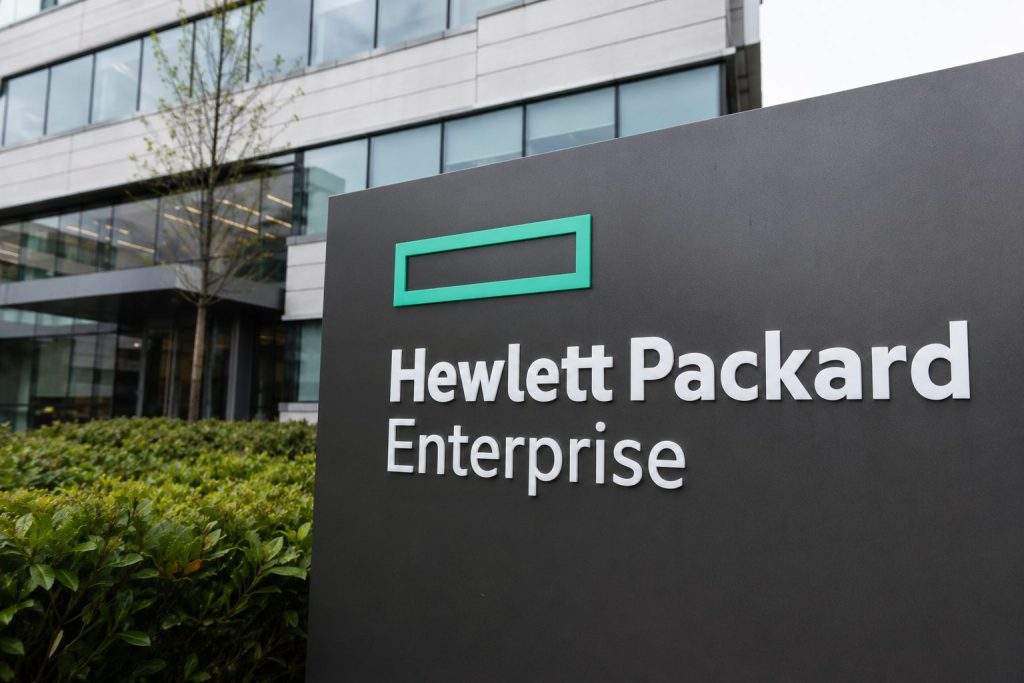 HPE shares jump ahead of earnings after Dell’s AI server surge
