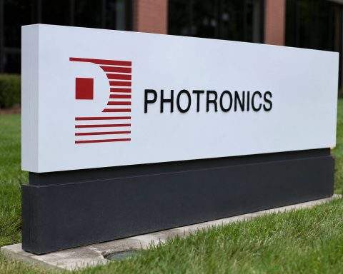 Photronics Stock Shock: Earnings Miss Sends Chip-Supply Bet Into a Hard Reset