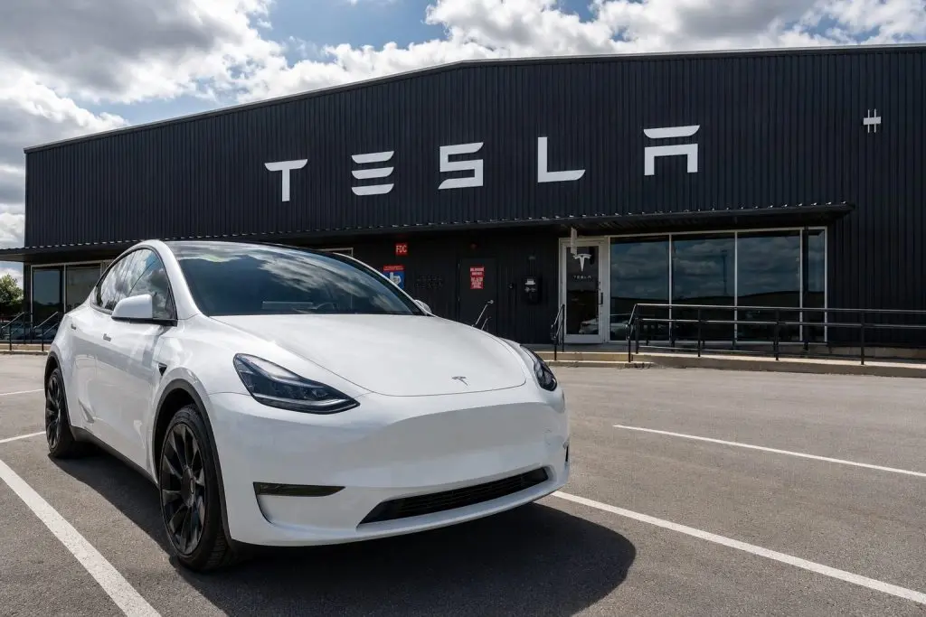 Tesla Shares Edge Down Despite New FSD Approval