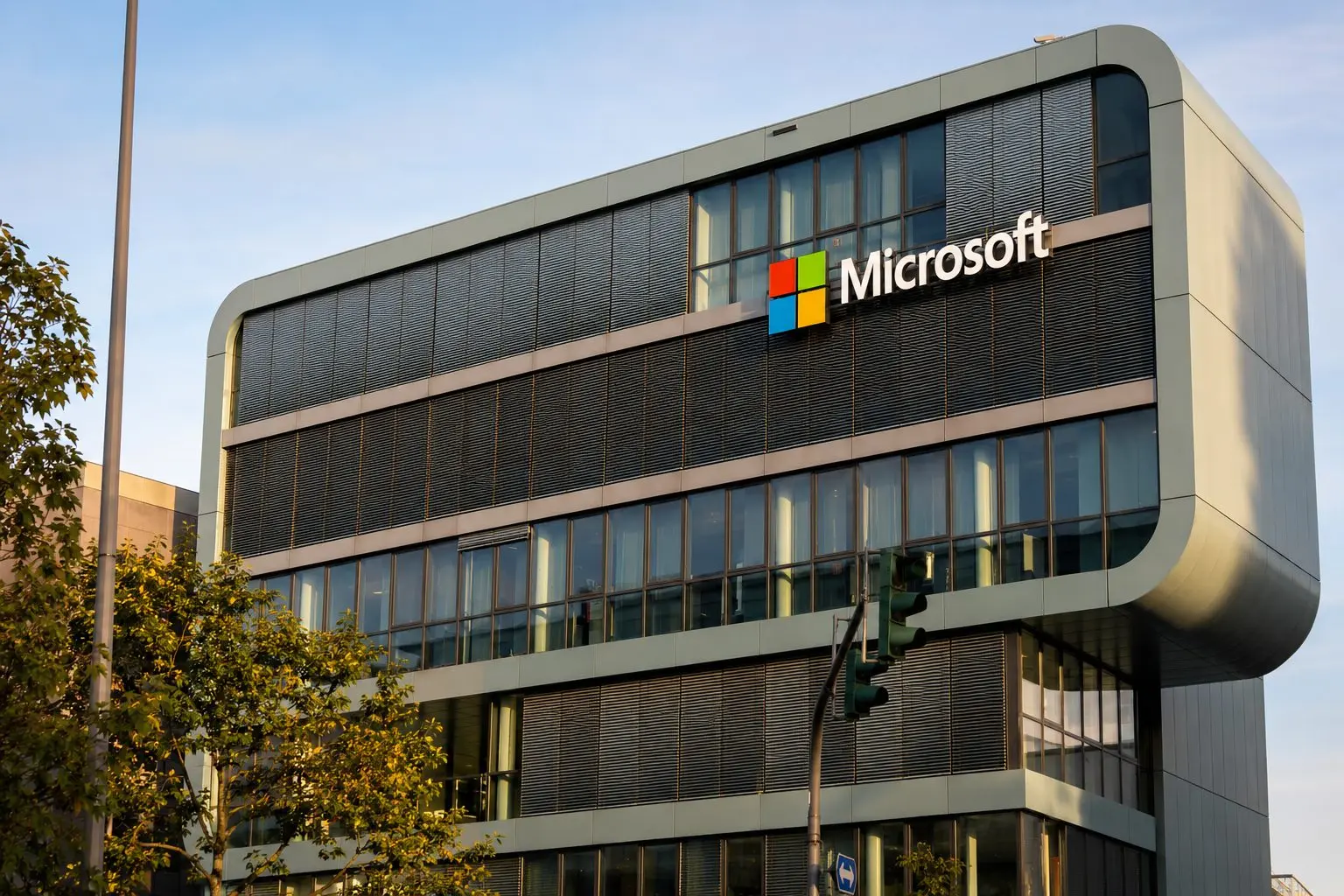 Microsoft gets Pentagon boost in AI, Wall Street moves in