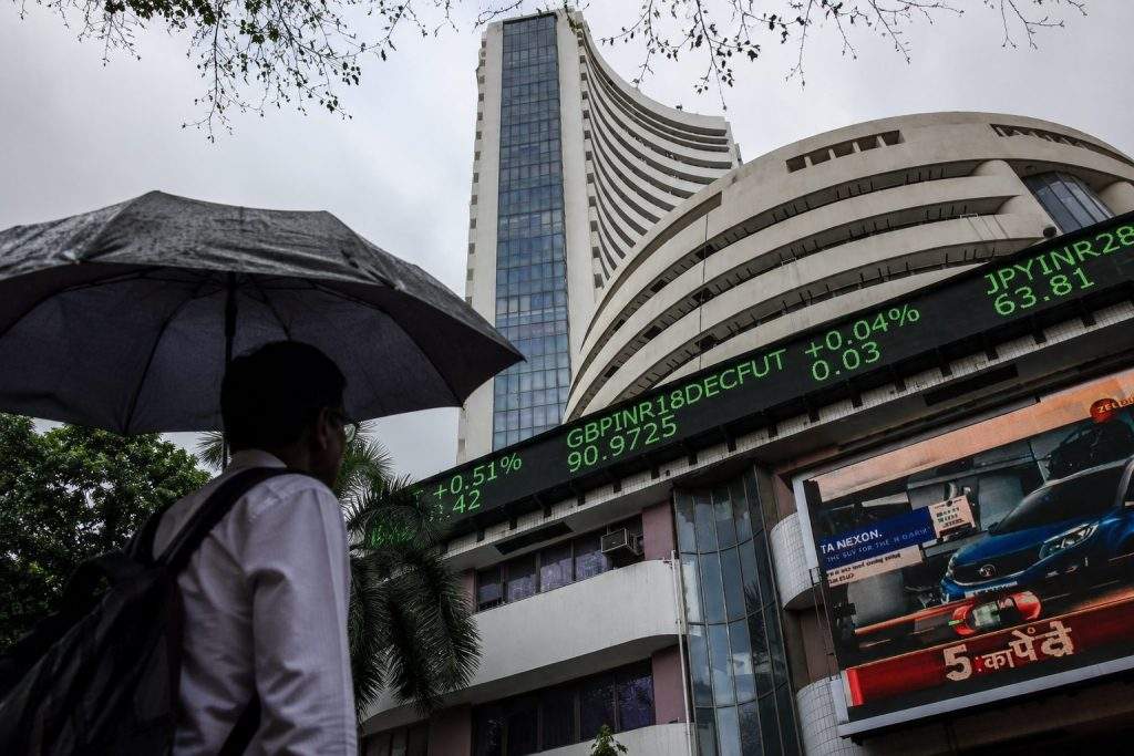 Nifty slides ahead of RBI week as Friday selloff hits India stocks