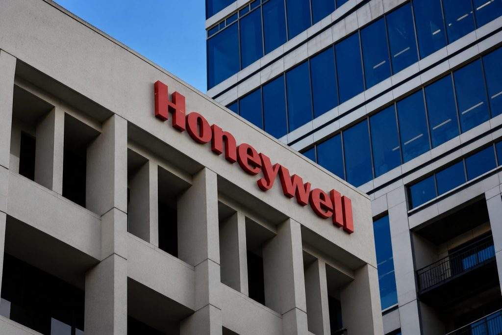 Honeywell heads into the weekend up 4%, as IPO talk and aerospace plans swirl