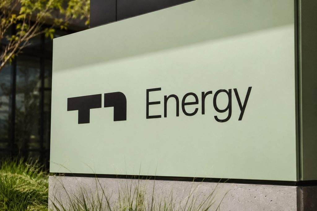 T1 Energy shares rise as hedge fund moves, short attack draw attention