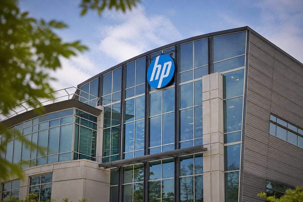 HP Stock Faces Weekend Setup as AI-PC Gains Run Into Cost Pressures