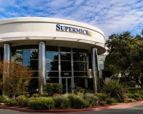 Super Micro Stock Gains Almost 10% With SMCI Up in AI-Server Rally