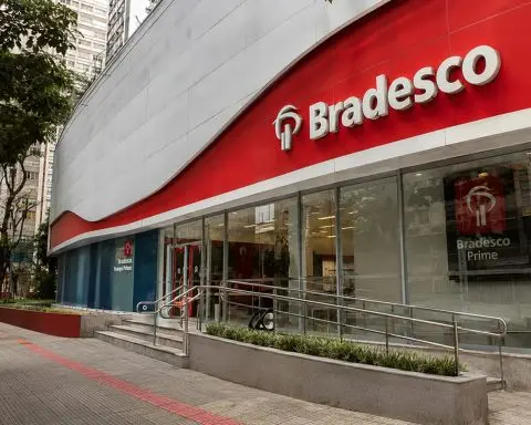Bradesco Shares Up, Big Test Ahead for Brazil’s Bank Rally