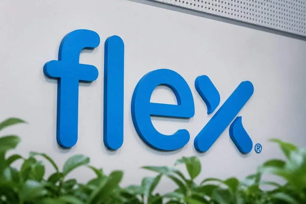 Flex AI Data Center Spin-Off: Why Shares Jumped Before the Bell