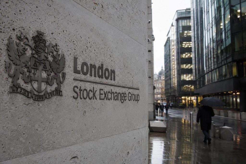 FTSE 100 Falls Today as Shell, BP and Centrica Drag UK Stocks After Peace-Deal Rally