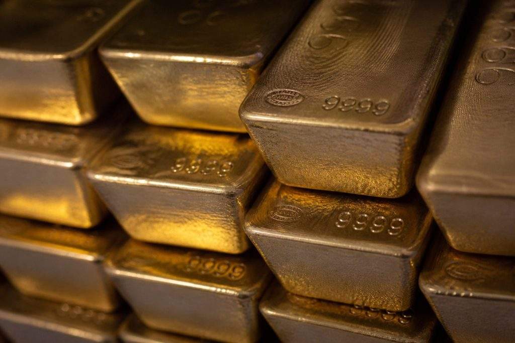 Gold Price Forecast: This Week’s Rally Puts $4,800 Back in Play, But Iran and Fed Risks Loom