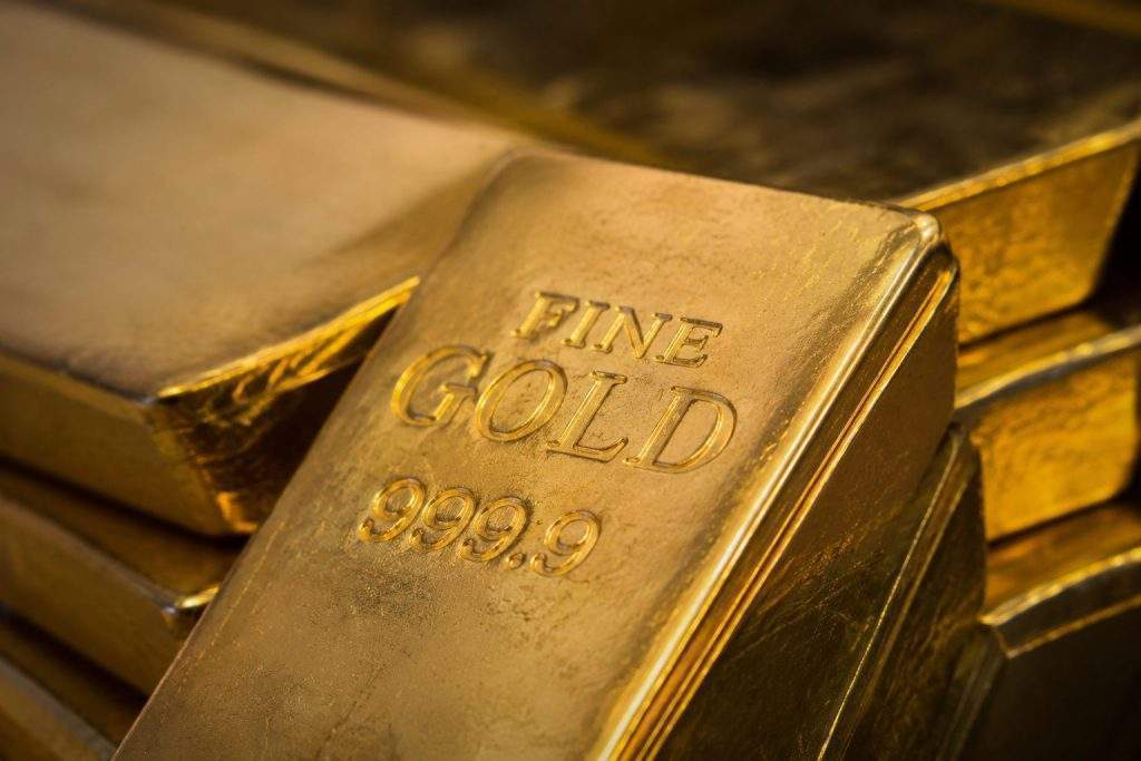 Gold’s $4,700 Test: Iran Standoff and Hot Inflation Put Bullion on the Back Foot