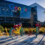 Alphabet Falls as Ackman Exits, Broader Tech Weakness