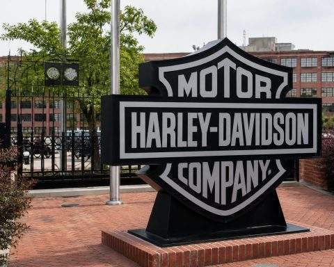 Harley-Davidson’s $6,000 Bike Gamble: New CEO Turns to Affordable Motorcycles as Profit Falls 81%
