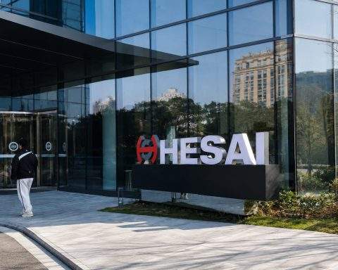 Hesai Stock Rises Before the Bell as Mercedes Lidar Deal Meets Q1 Profit