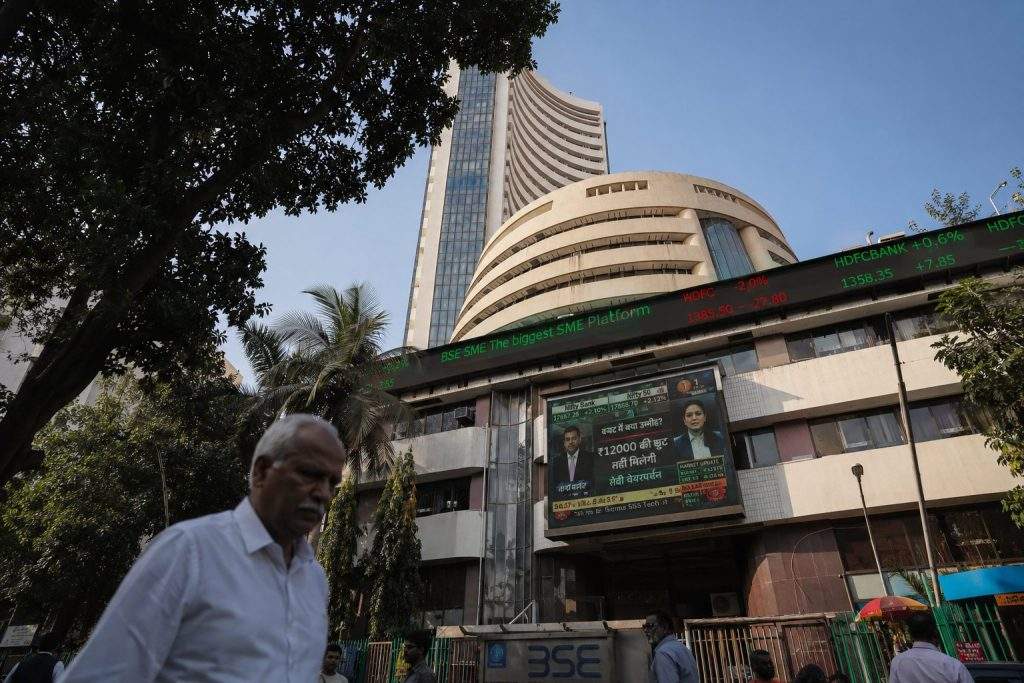India Stock Market Today: Nifty Falls as Rupee Hits Record Low