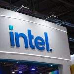 Intel Shares Drop 13% for the Week With Eyes on Monday