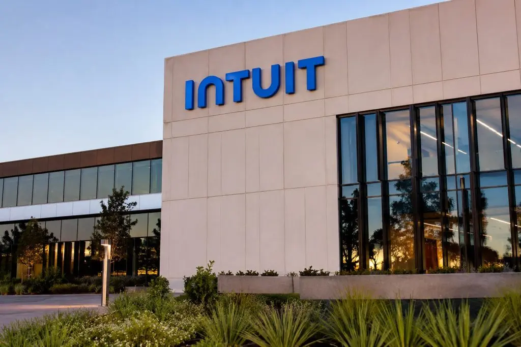 Intuit Inc. Expands Credit Karma and QuickBooks AI Push as INTU Stock Slips