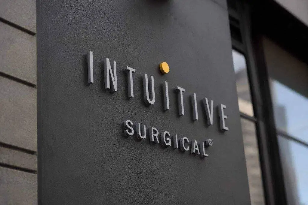 Intuitive Surgical Stock Drops 6%: Why ISRG Hit A Fresh 52-Week Low Today